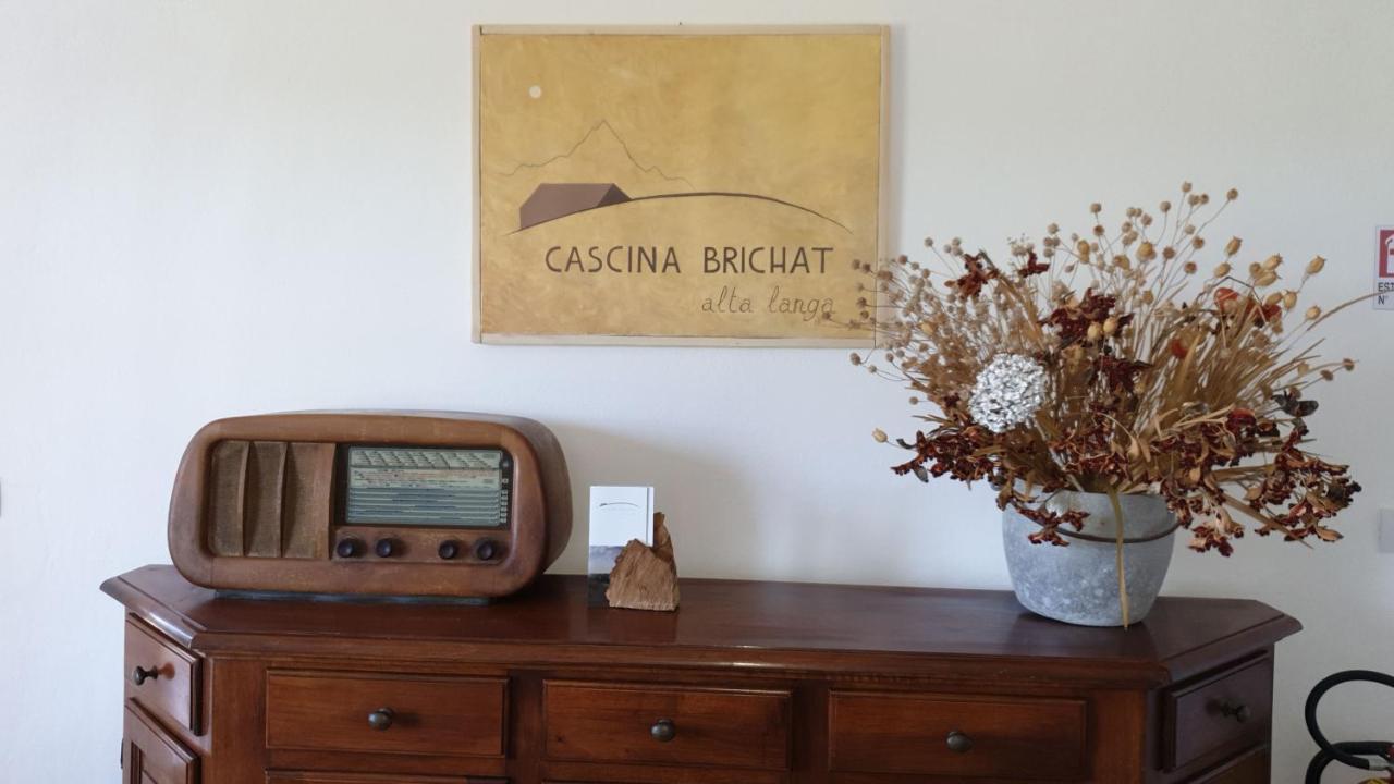 Cascina Brichat Alta Langa Serravalle delle Langhe ภายนอก รูปภาพ